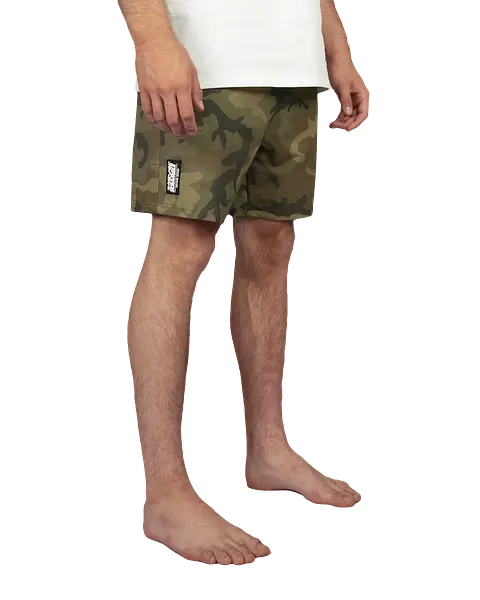 Active Shorts – Woodland Camo