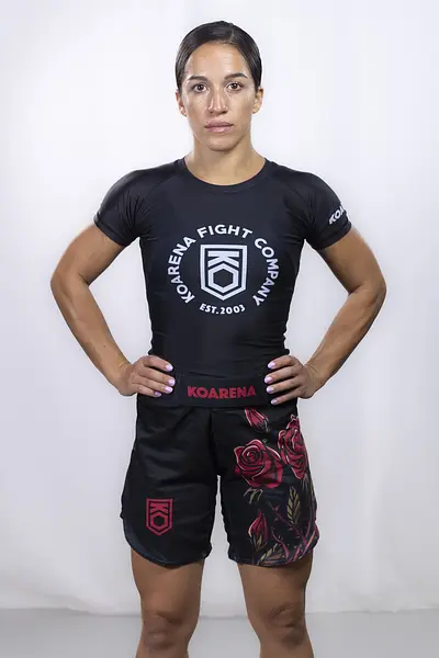 KOARENA Corp Rashguard Woman SS Negro