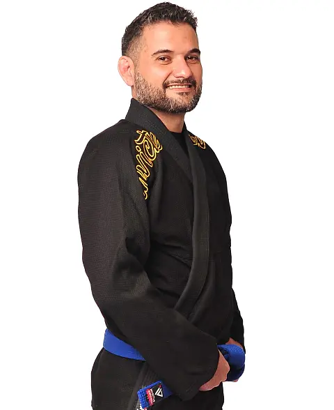 Kimono Preto Classic 2.4 com Bordado Dourado