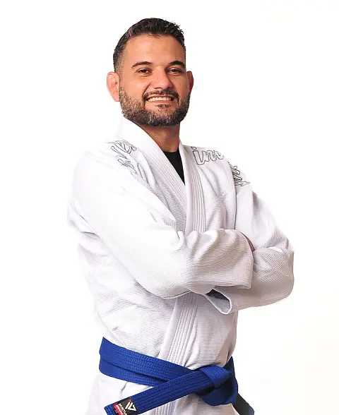 Kimono Branco Classic 2.4 com Bordado Cinza