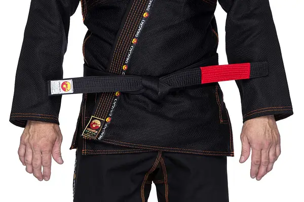 Faixa Oficial Dragão Jiu Jitsu Preta ponta Vermelha Extra