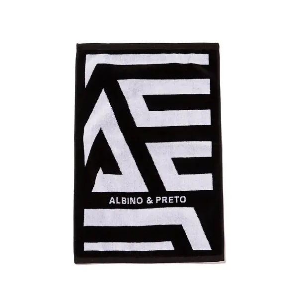 A&P MAZE TRAINING TOWEL