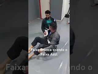 Faixa Branca explica como faixa azul 120k Treina #shorts #cbjj