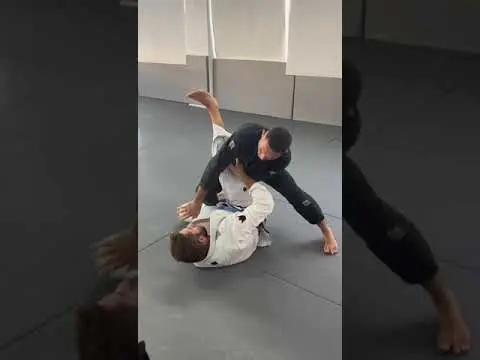 Leg Drag Pass vs Delariva/Spider Guard