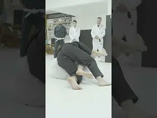 Alliance Jiu Jitsu - Treino para iniciantes