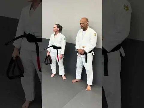 CERIMÔNIA DE GRADUAÇÃO — FAIXA PRETA PROFESSORA MARIA HELENA