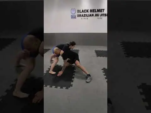 ATAQUE SINGLE LEG - BLACK HELMET JIU JITSU