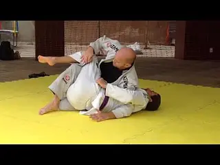 Half Guard Pass - Jiu Jitsu - Vauvenargues Marinho