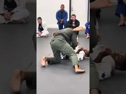 Jansen Gomes guard pass