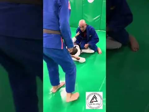 Clase de Jiu Jitsu suelo