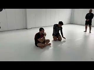 CONTROLE DOS 4 APOIOS E PEGADA DE COSTAS NO-GI 🤼