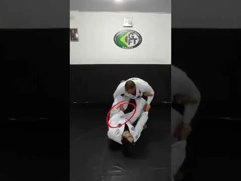 Passagem de guarda laço com  aranha