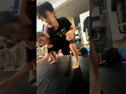 Visítanos y conoce las clases de Jiujitsu para niños en el mejor equipo de Acalpulco