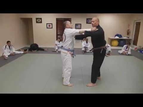 Throws from Behind (Sitting Down and Lifting Up)