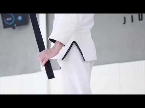Como Amarrar a Calça do Kimono e a Faixa | Jiu-Jitsu para Iniciantes