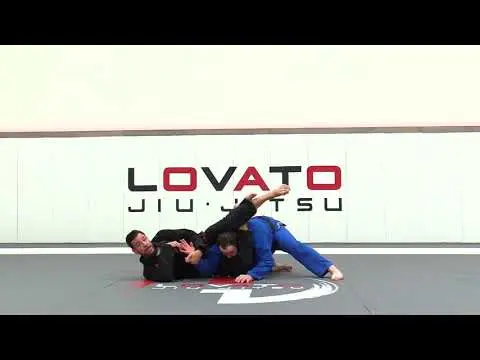 Lovato Side Butterfly Guard Triangle - BJJ Fanatics
