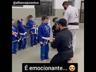 Nosso maior objetivo é impactar positivamente a vida dos nossos alunos.Conheça nossa escola. #shorts