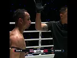 UNREAL 🤯 Living legend Sam-A KOs Elmehdi El Jamari at the end of an insane Round 2!