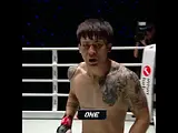 SURF'S UP 🏄‍♂️ Joshua "Flyin Hawaiian" Perreira scores an epic spinning backfist KO!