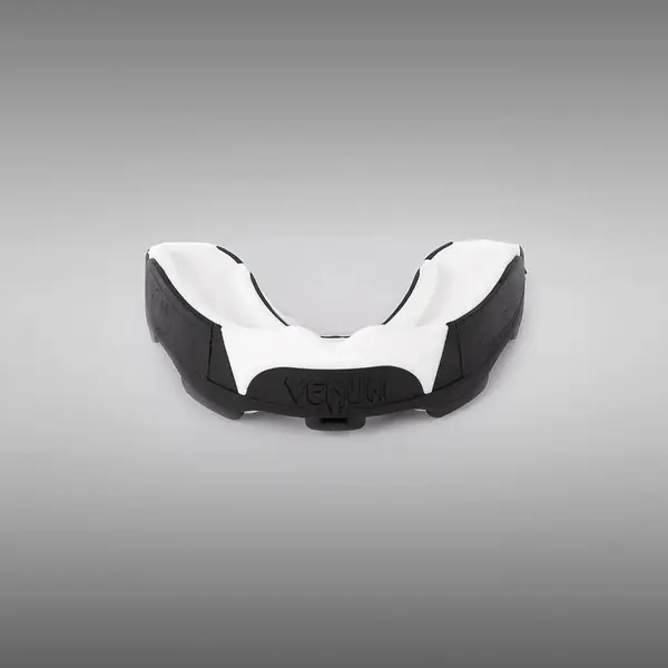 Venum Predator Mouthguards -Strap/Strapless