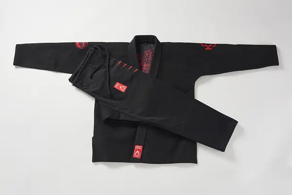 KURUKURU SHARK [BLACK]