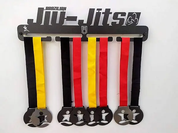 KOARENA Medallero para BJJ Brazilian Jiu Jitsu  – Soporte para medallas IBJJF