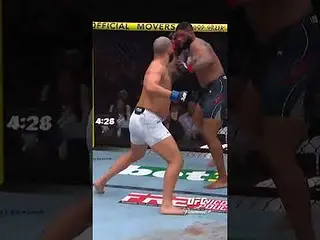 HOKIT GOING AT IT #ufc327
